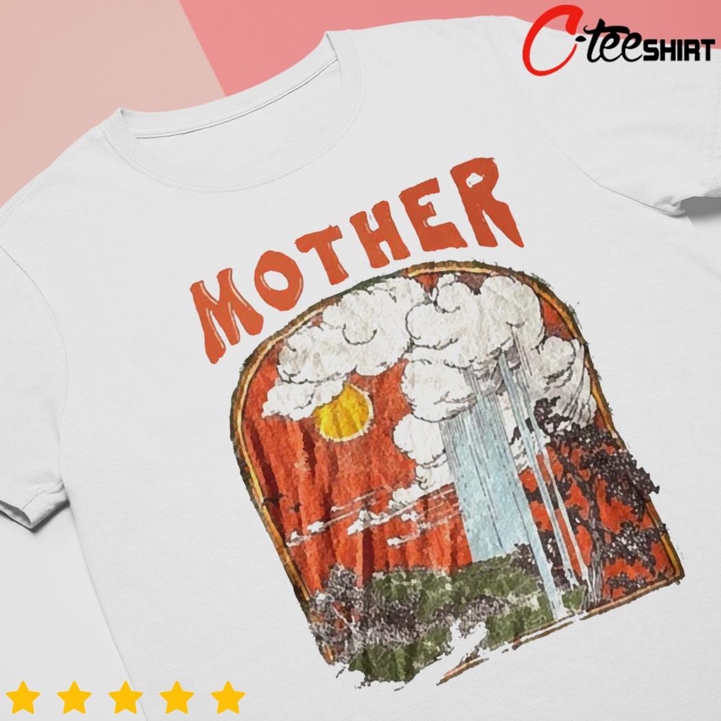 Jisoo’ mother shirt