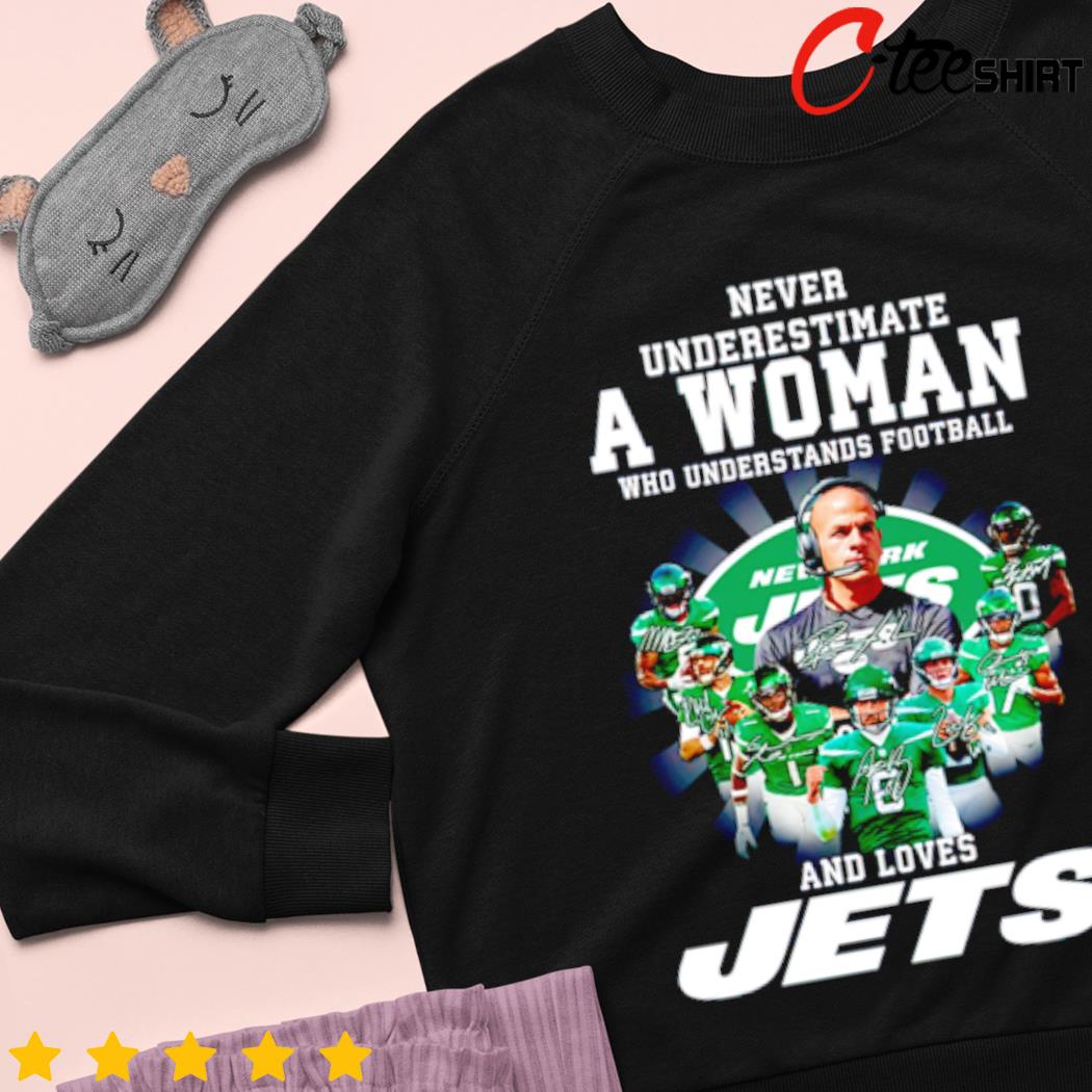 Philadelphia Eagles team Never underestimate a Woman who understands  football and loves Eagles signatures shirt, hoodie, sweater, long sleeve  and tank top